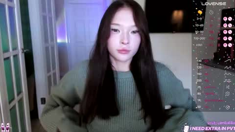 lialilia online show from 10/14/25, 10:16