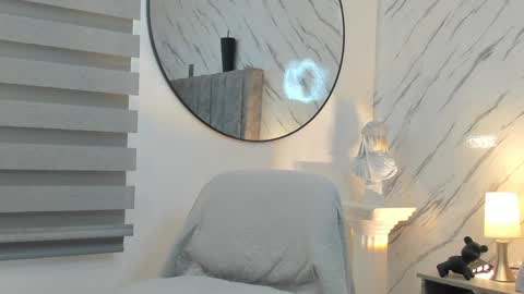 Snapshot of liam_055 chatting on 01/20/25, 08:40 Liam online show from 01/20/25, 08:40