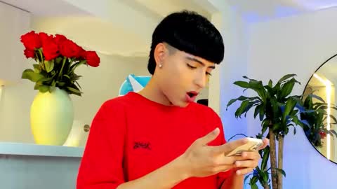 Snapshot of liam_055 chatting on 11/03/25, 02:51 Liam online show from 11/03/25, 02:51