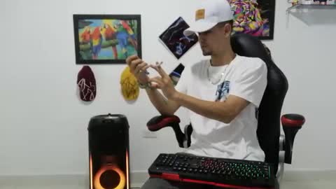 Andres online show from 11/14/25, 10:40