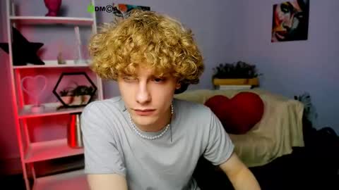 Liam online show from 03/06/25, 09:47