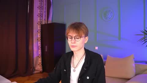 Snapshot of liam_blair chatting on 03/18/26, 05:21 LIAM online show from 03/18/26, 05:21