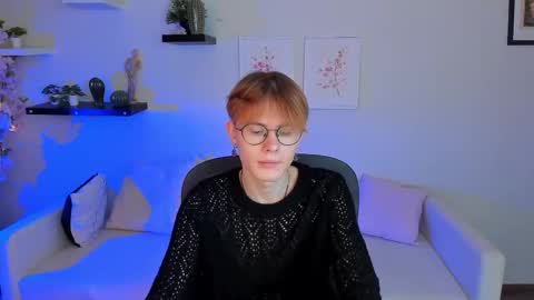 Snapshot of liam_blair chatting on 03/27/26, 05:13 LIAM online show from 03/27/26, 05:13