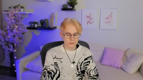 Snapshot of liam_blair chatting on 04/05/26, 05:15 LIAM online show from 04/05/26, 05:15