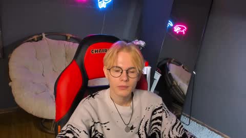 Snapshot of liam_blair chatting on 04/10/26, 05:56 LIAM online show from 04/10/26, 05:56