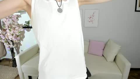 Snapshot of liam_blair chatting on 04/14/26, 05:35 LIAM online show from 04/14/26, 05:35