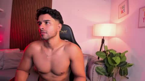 Liam Collins online show from 05/08/26, 12:10