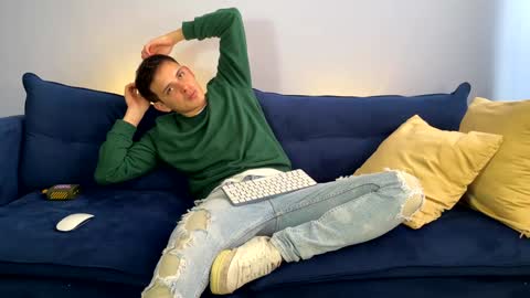 Liam online show from 02/07/25, 03:30