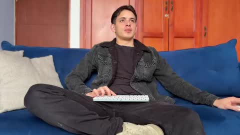 Liam online show from 04/17/26, 02:53