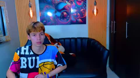 liam_green1 online show from 02/08/26, 06:33