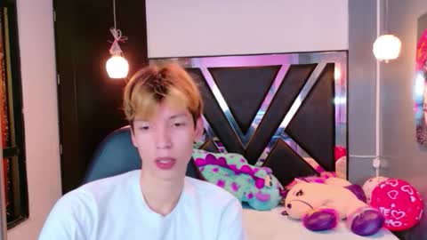 liam_green1 online show from 02/15/26, 12:58