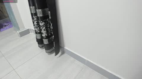 LIAM KLEIN online show from 01/28/25, 11:17