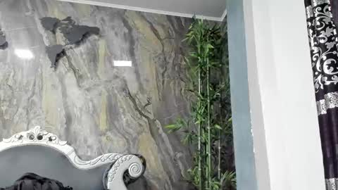 LIAM KLEIN online show from 03/11/25, 11:12