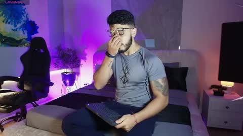 LIAM KLEIN online show from 05/20/26, 11:16