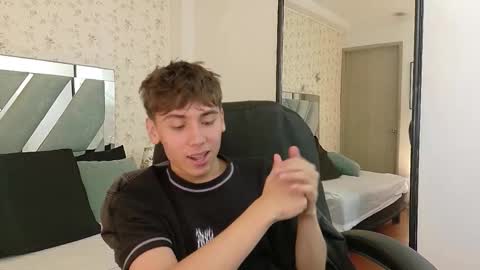 Liam Noxx online show from 01/13/26, 06:46