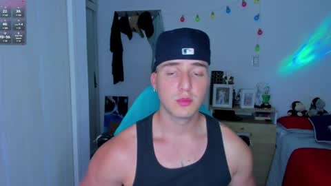 Snapshot of liam_oficial chatting on 01/24/25, 03:32 liam online show from 01/24/25, 03:32