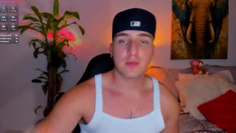 Snapshot of liam_oficial chatting on 02/26/25, 08:26 liam online show from 02/26/25, 08:26