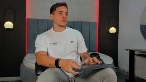 Liam online show from 04/22/26, 06:09