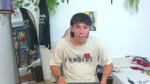 Snapshot of liam_xul chatting on 09/09/25, 07:02 liamxul online show from 09/09/25, 07:02