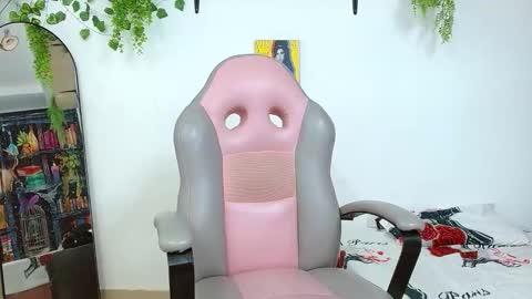 Snapshot of liam_xul chatting on 09/15/25, 06:08 liamxul online show from 09/15/25, 06:08