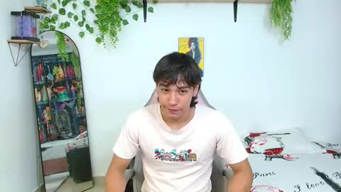 Snapshot of liam_xul chatting on 09/23/25, 07:06 liamxul online show from 09/23/25, 07:06