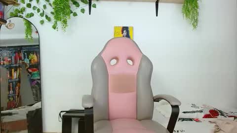 Snapshot of liam_xul chatting on 09/25/25, 06:00 liamxul online show from 09/25/25, 06:00