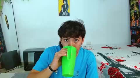 Snapshot of liam_xul chatting on 09/30/25, 06:46 liamxul online show from 09/30/25, 06:46