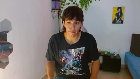 Snapshot of liam_xul chatting on 10/30/25, 07:14 liamxul online show from 10/30/25, 07:14