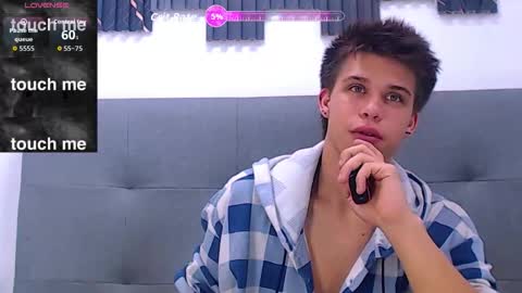 liam_york online show from 03/26/26, 09:31