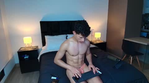 Liam online show from 10/26/25, 06:19