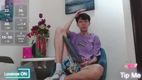 Liam  online show from 02/06/26, 08:01