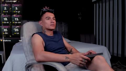 LiamDeep online show from 05/15/26, 11:01