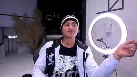 LiamDeep online show from 07/10/26, 07:05