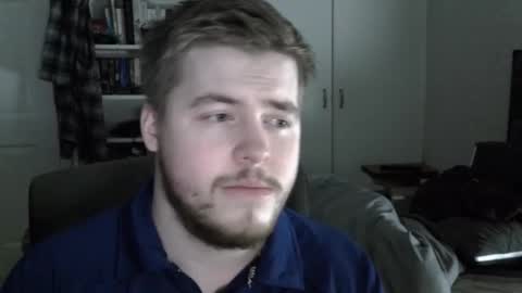 Snapshot of liamfoxx chatting on 12/15/25, 02:49 Liam Fox online show from 12/15/25, 02:49