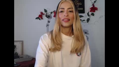 Lia Miller online show from 12/19/24, 12:45