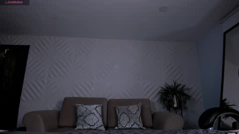 Liam online show from 12/22/25, 05:26