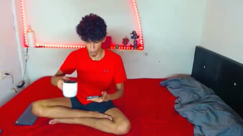 LIAM  KAI online show from 04/16/26, 02:56