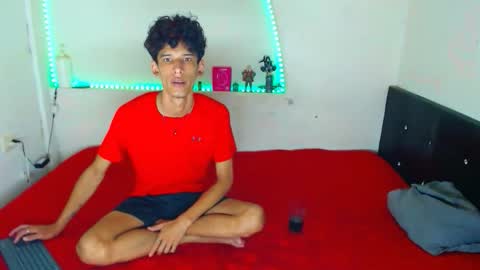 LIAM  KAI online show from 04/26/26, 03:37