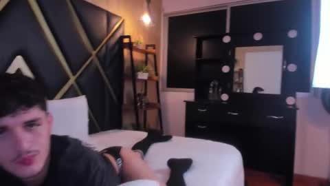 liammuller online show from 11/08/25, 10:26