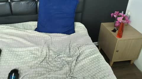 L I A M O N R O E online show from 01/05/26, 05:27