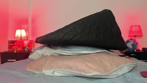 liamtrevor online show from 11/20/25, 08:52