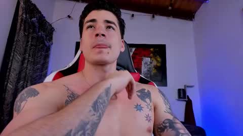 Snapshot of liamwyatt_ chatting on 03/07/25, 03:51 liamwyatt_ online show from 03/07/25, 03:51