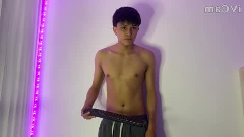 lian_y_dilan online show from 04/04/26, 10:51