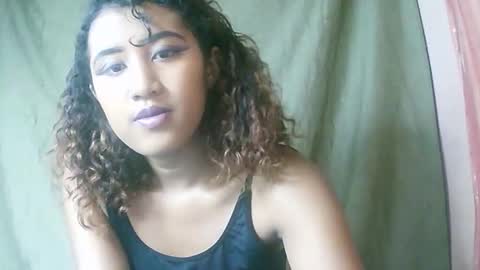 Liana9794 online show from 05/09/26, 11:04