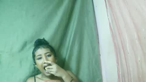 Liana9794 online show from 05/15/26, 09:27