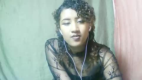 Liana9794 online show from 06/01/26, 04:20