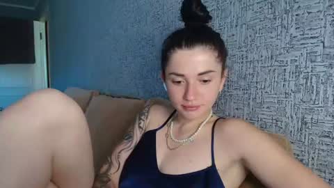 liana_diva online show from 06/29/26, 12:05