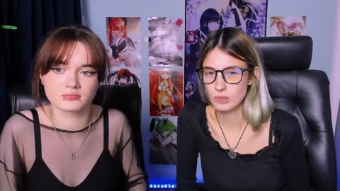 Snapshot of liana_kisses chatting on 12/09/24, 03:44 Little Liana online show from 12/09/24, 03:44