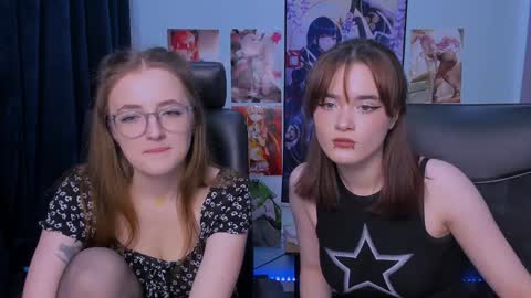 Snapshot of liana_kisses chatting on 12/16/24, 07:43 Little Liana online show from 12/16/24, 07:43