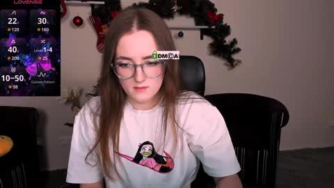 Snapshot of liana_kisses chatting on 01/03/25, 08:22 Little Liana online show from 01/03/25, 08:22